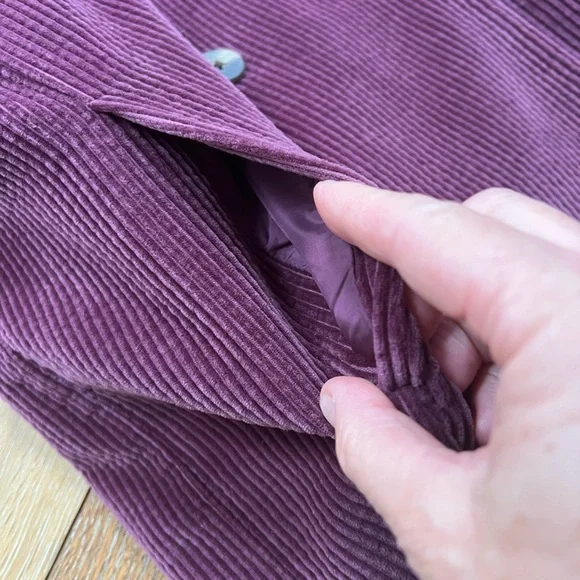 🔥 EUC LL Bean Comfort Corduroy Shirt/Shacket - Picture 7 of 9